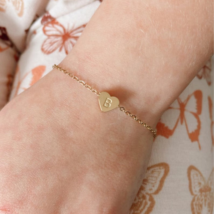 Personlig baby Tiny Heart initial armbånd