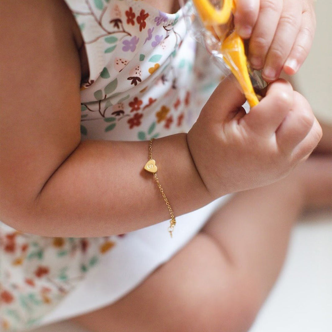 Εξατομικευμένο Βραχιόλι για μωρό Tiny Heart Initial