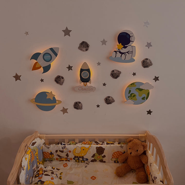 Ensemble d'appliques murales en bois personnalisées pour chambre de bébé, modèle spatial