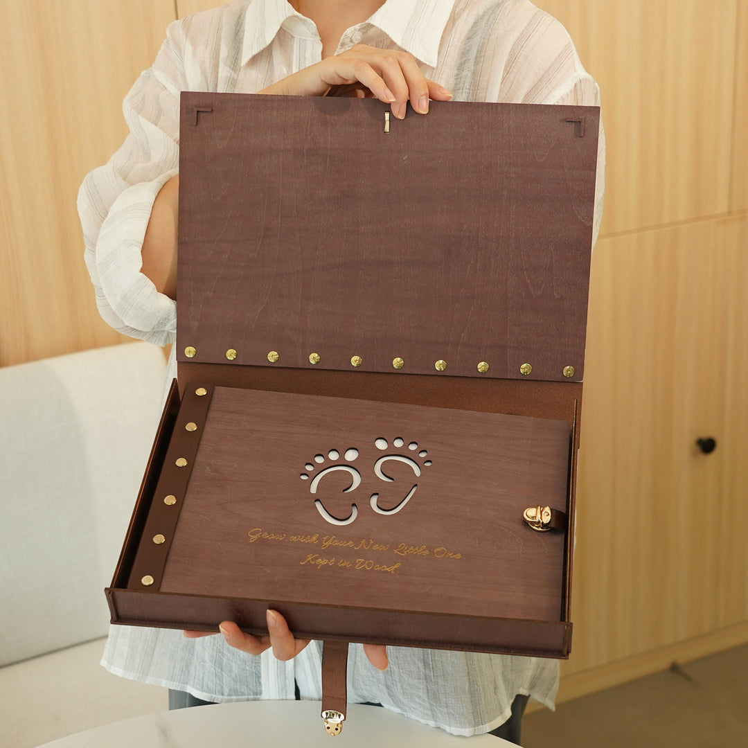 Wooden Baby Photo Album – Footprint Cover