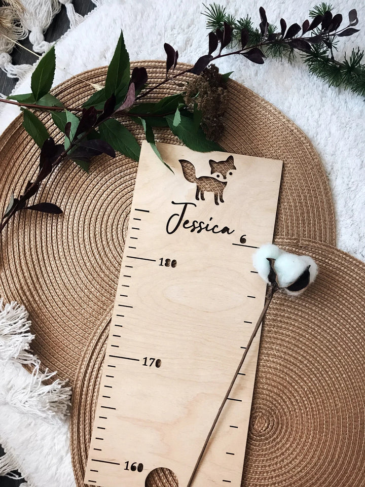 Personalized Wooden Baby Animals Growth Chart - Detail 1