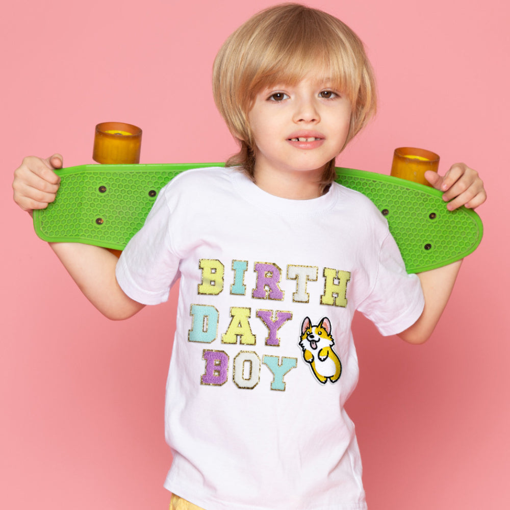 Gepersonaliseerde verjaardagspatch T-shirt voor kinderen